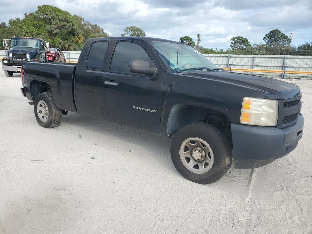 Lot #3025781307 2011 CHEVROLET SILVERADO