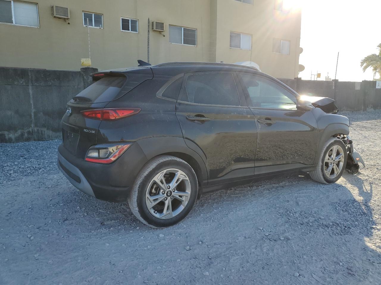 Lot #3028504935 2023 HYUNDAI KONA SEL