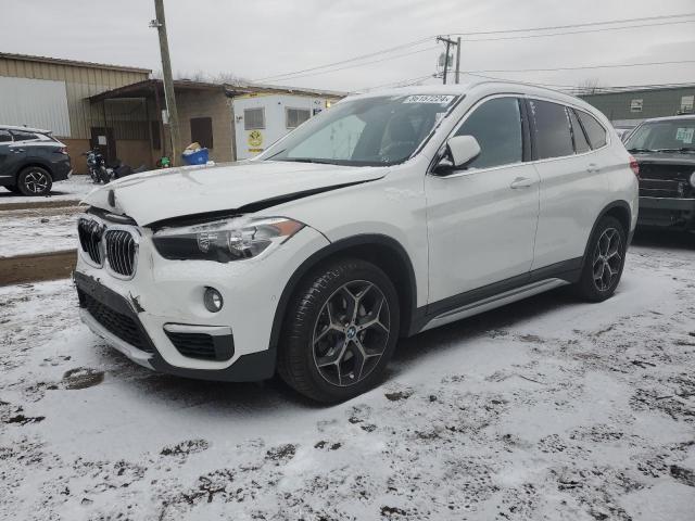 VIN WBXHT3C36J5L30752 2018 BMW X1 no.1