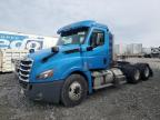 Lot #3028353792 2020 FREIGHTLINER CASCADIA 1