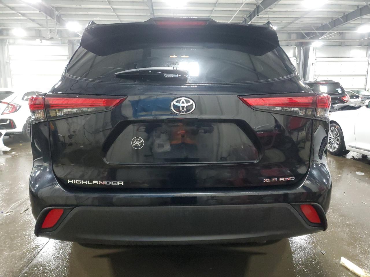 TOYOTA HIGHLANDER XLE