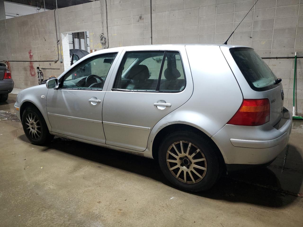 Lot #3023385290 2003 VOLKSWAGEN GOLF GLS