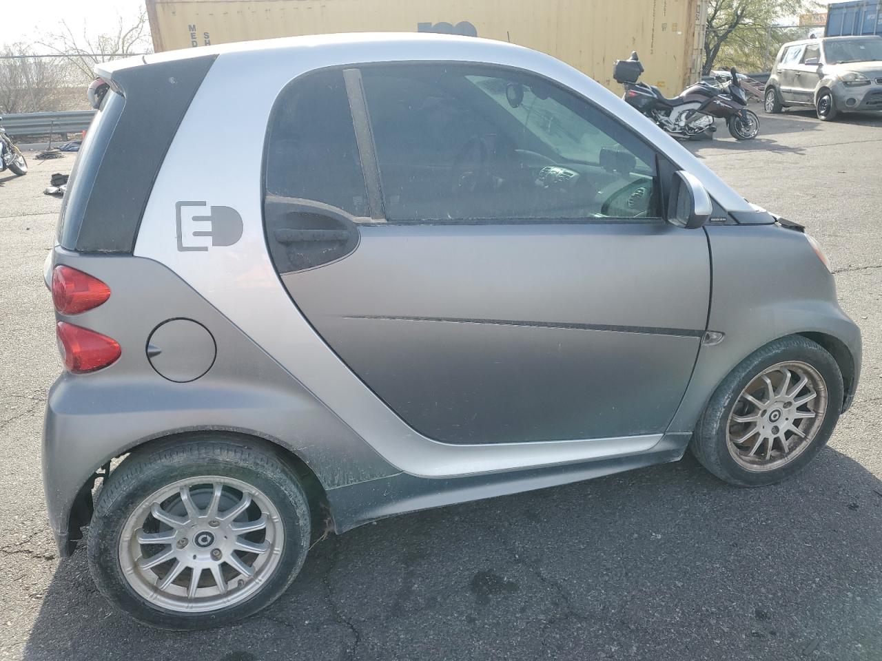 Lot #3024678583 2013 SMART FORTWO