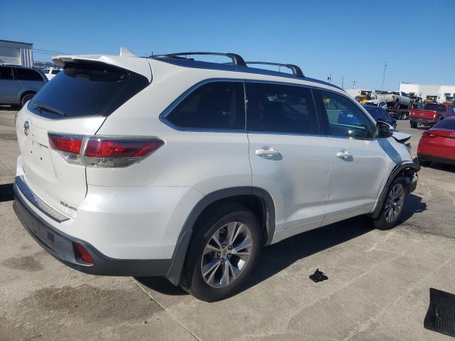 2015 TOYOTA HIGHLANDER - 5TDJKRFH1FS135820