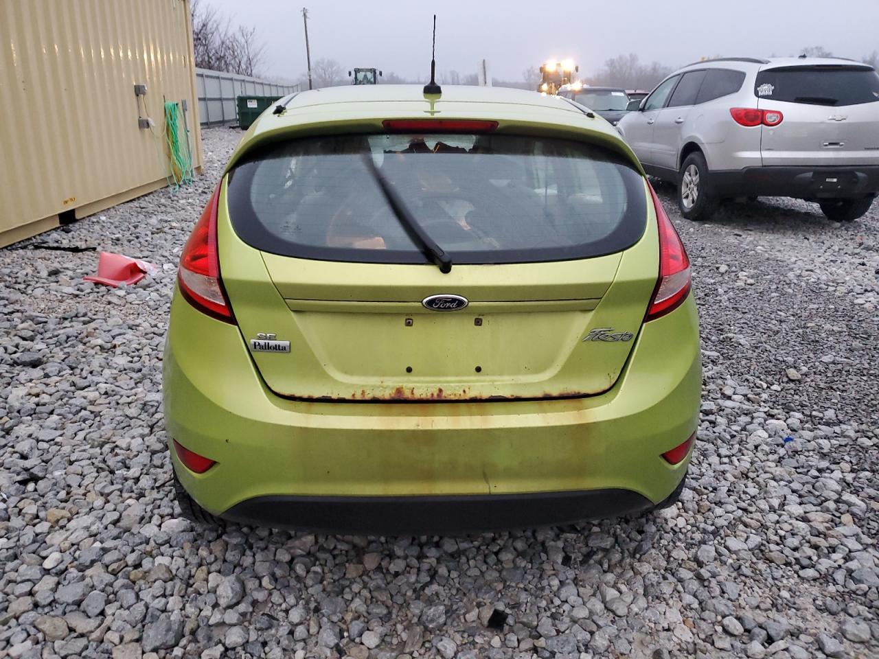 Lot #3025219675 2018 FORD FIESTA SE