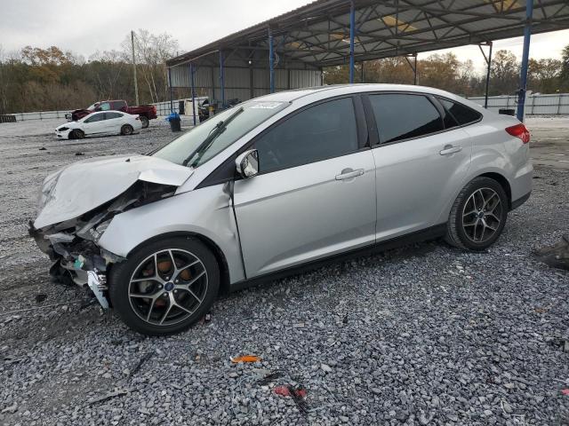 VIN 1FADP3H25HL240956 2017 FORD FOCUS no.1