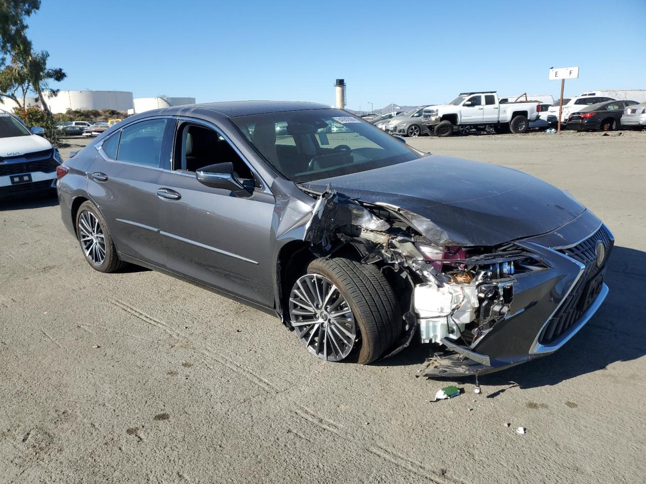 Lot #3028326824 2023 LEXUS ES 300H BA