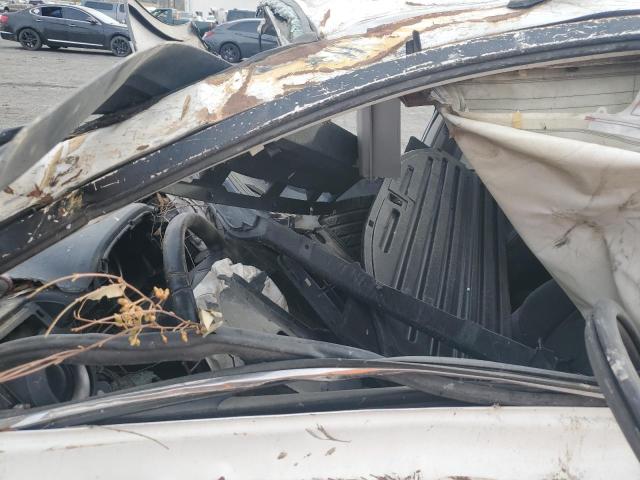 2017 TOYOTA RAV4 XLE - JTMWFREV3HJ105638