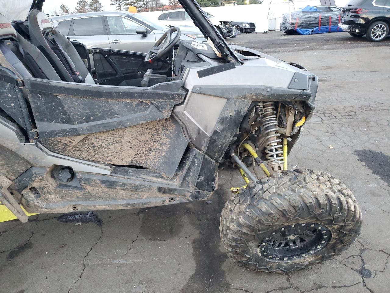 Lot #3050300979 2016 POLARIS RZR XP 100