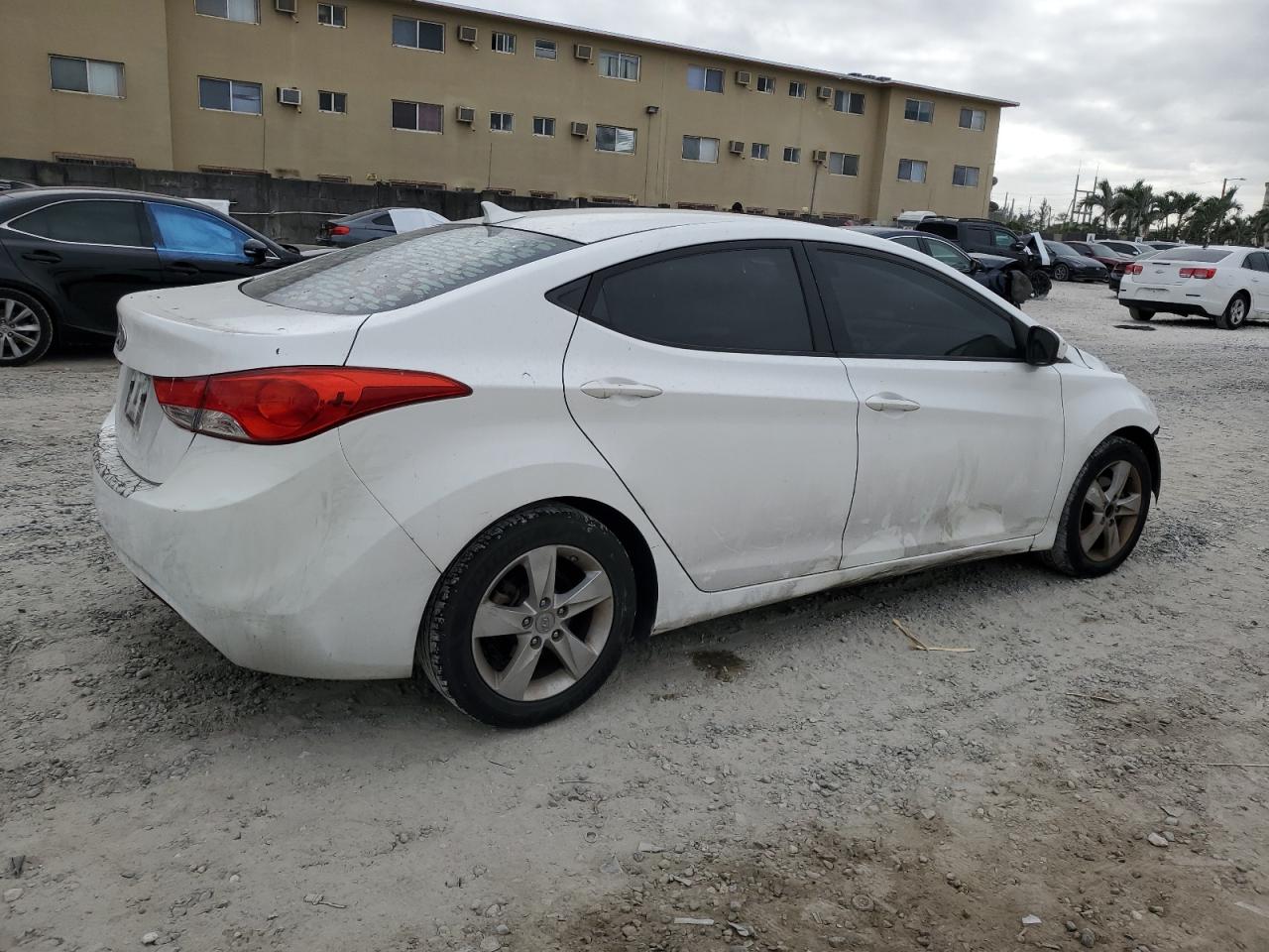 Lot #3029579087 2013 HYUNDAI ELANTRA GL