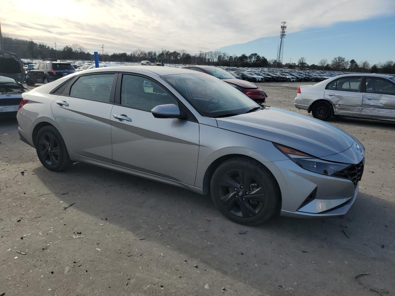 Lot #3030546499 2023 HYUNDAI ELANTRA SE