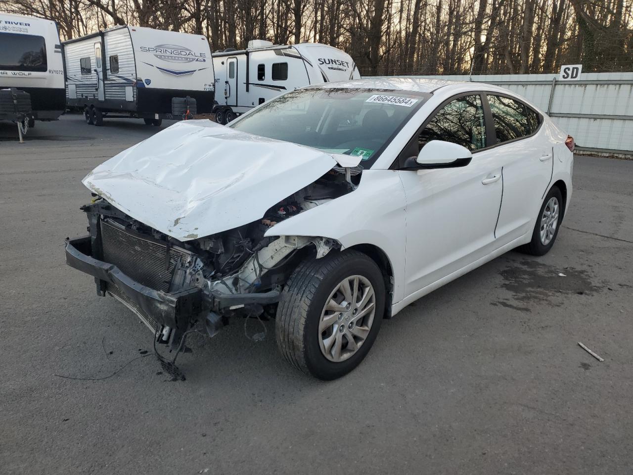  Salvage Hyundai ELANTRA