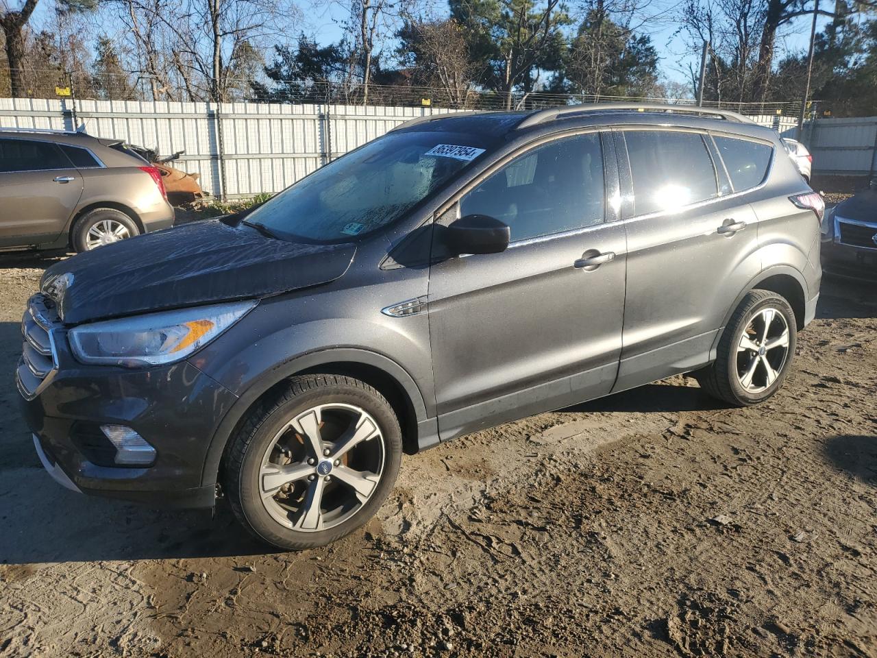  Salvage Ford Escape