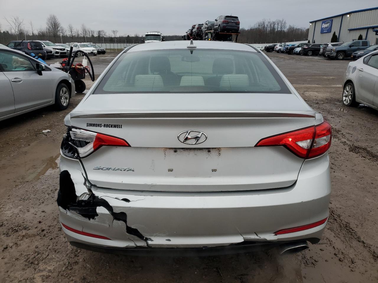 Lot #3033012039 2015 HYUNDAI SONATA SE