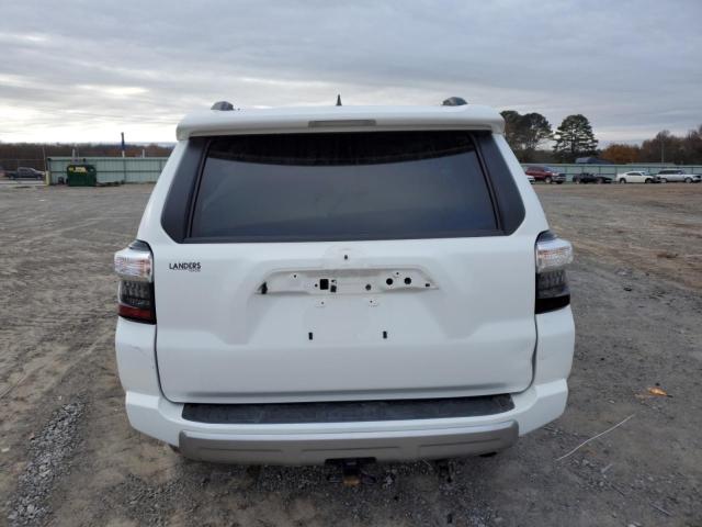 2022 TOYOTA 4RUNNER SR - JTERU5JR3N6071456