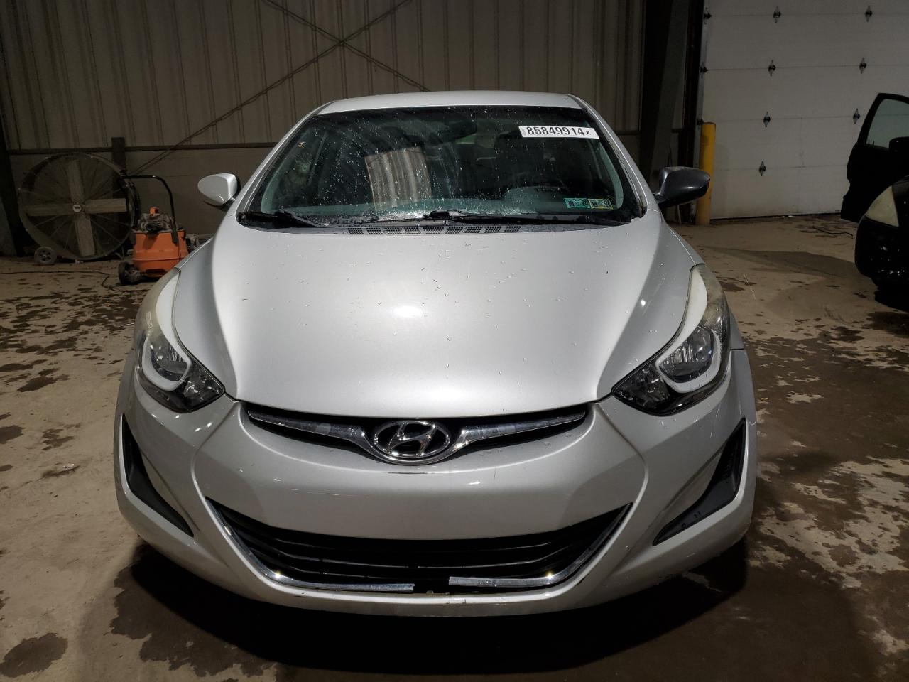 Lot #3033299883 2015 HYUNDAI ELANTRA SE