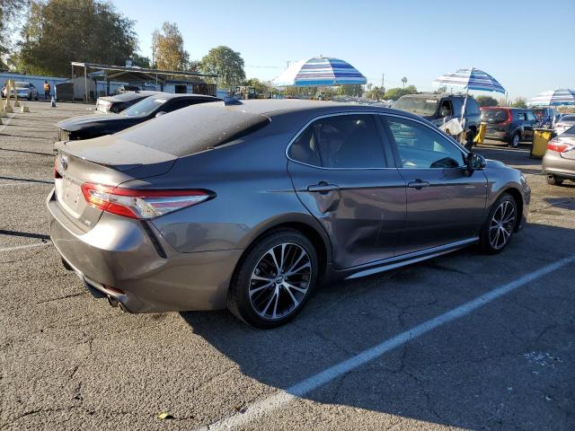 TOYOTA CAMRY L 2018 gray  gas 4T1B11HK3JU034344 photo #4