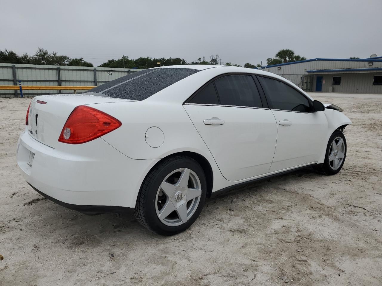 Lot #3048546894 2009 PONTIAC G6