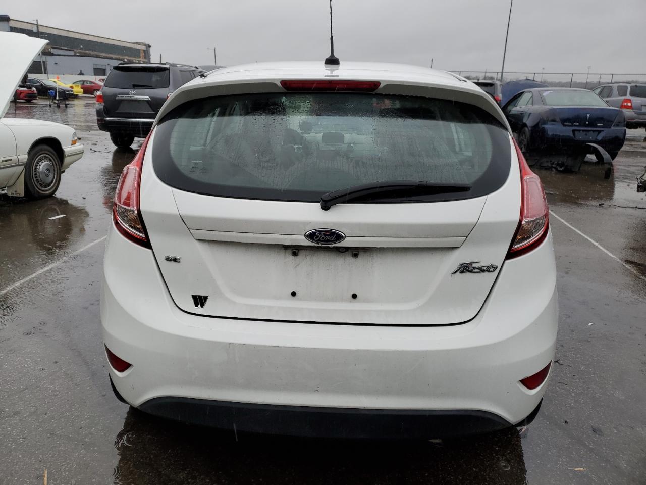 Lot #3029466735 2018 FORD FIESTA SE