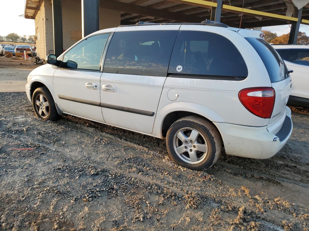 Lot #3029618088 2005 DODGE CARAVAN SX