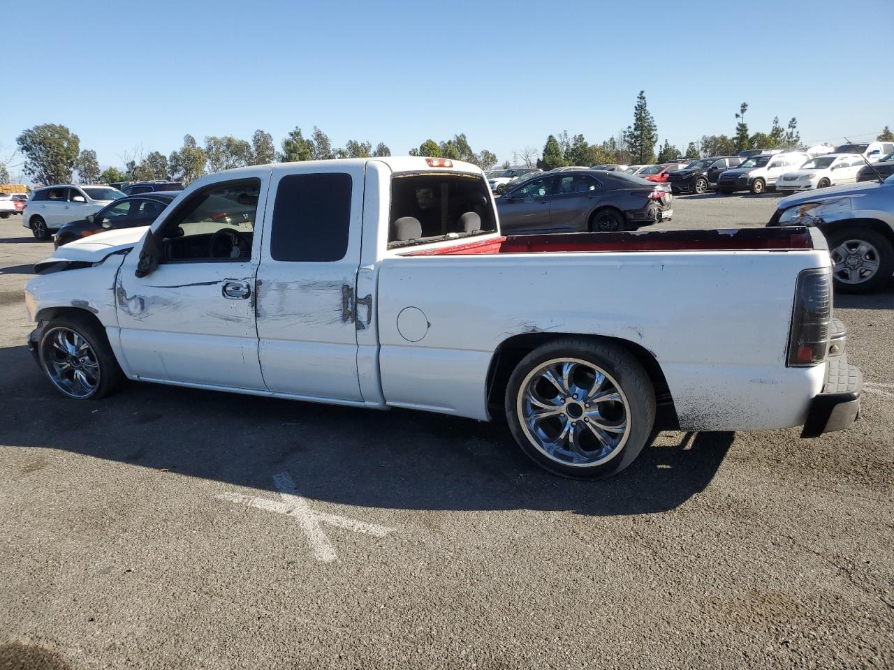 Lot #3033082022 2001 CHEVROLET SILVERADO