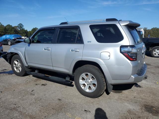 2019 TOYOTA 4RUNNER SR - JTEZU5JR4K5201942