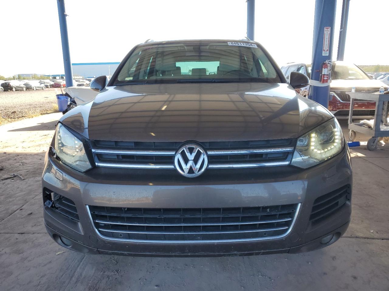 Lot #3050451264 2012 VOLKSWAGEN TOUAREG V6