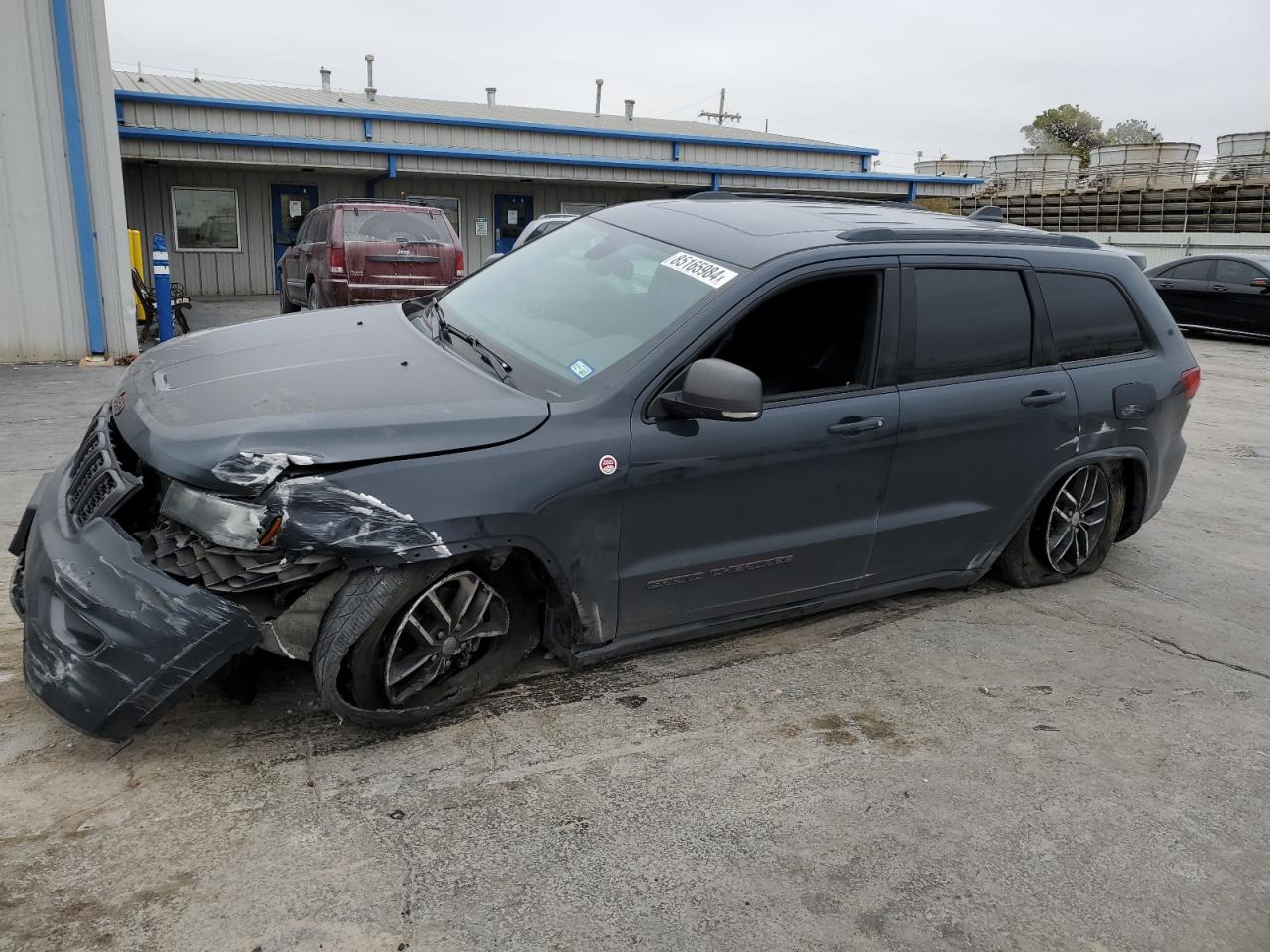  Salvage Jeep Grand Cherokee