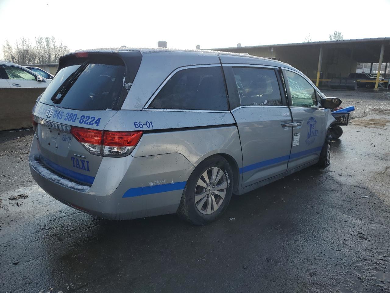 Lot #3034495741 2016 HONDA ODYSSEY SE