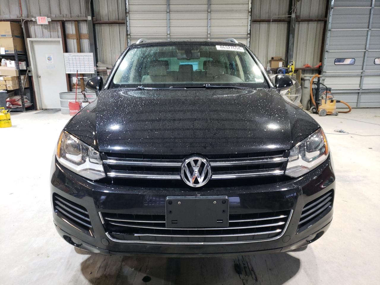 Lot #3050369885 2011 VOLKSWAGEN TOUAREG V6