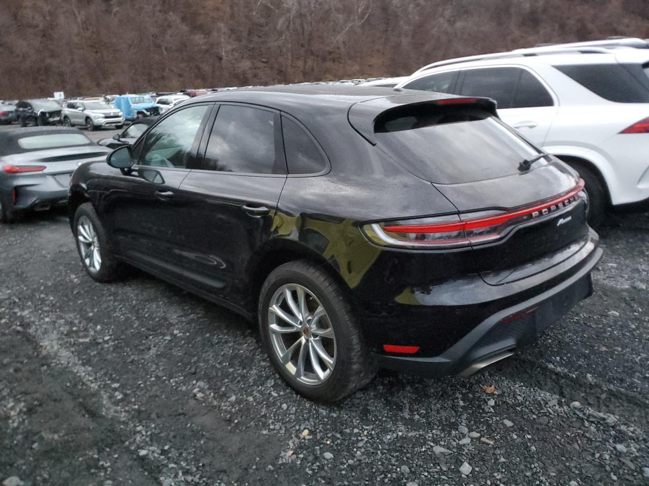 Lot #3027006863 2023 PORSCHE MACAN BASE