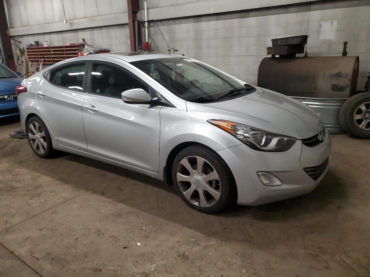 Lot #3049492701 2013 HYUNDAI ELANTRA GL