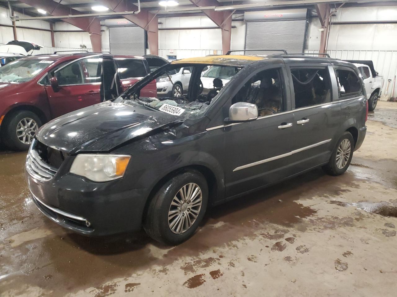  Salvage Chrysler Minivan