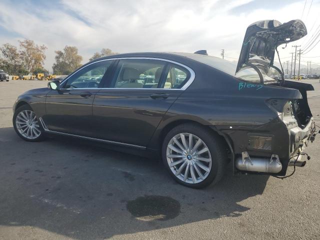 VIN WBA7E2C58GG504037 2016 BMW 7 SERIES no.2