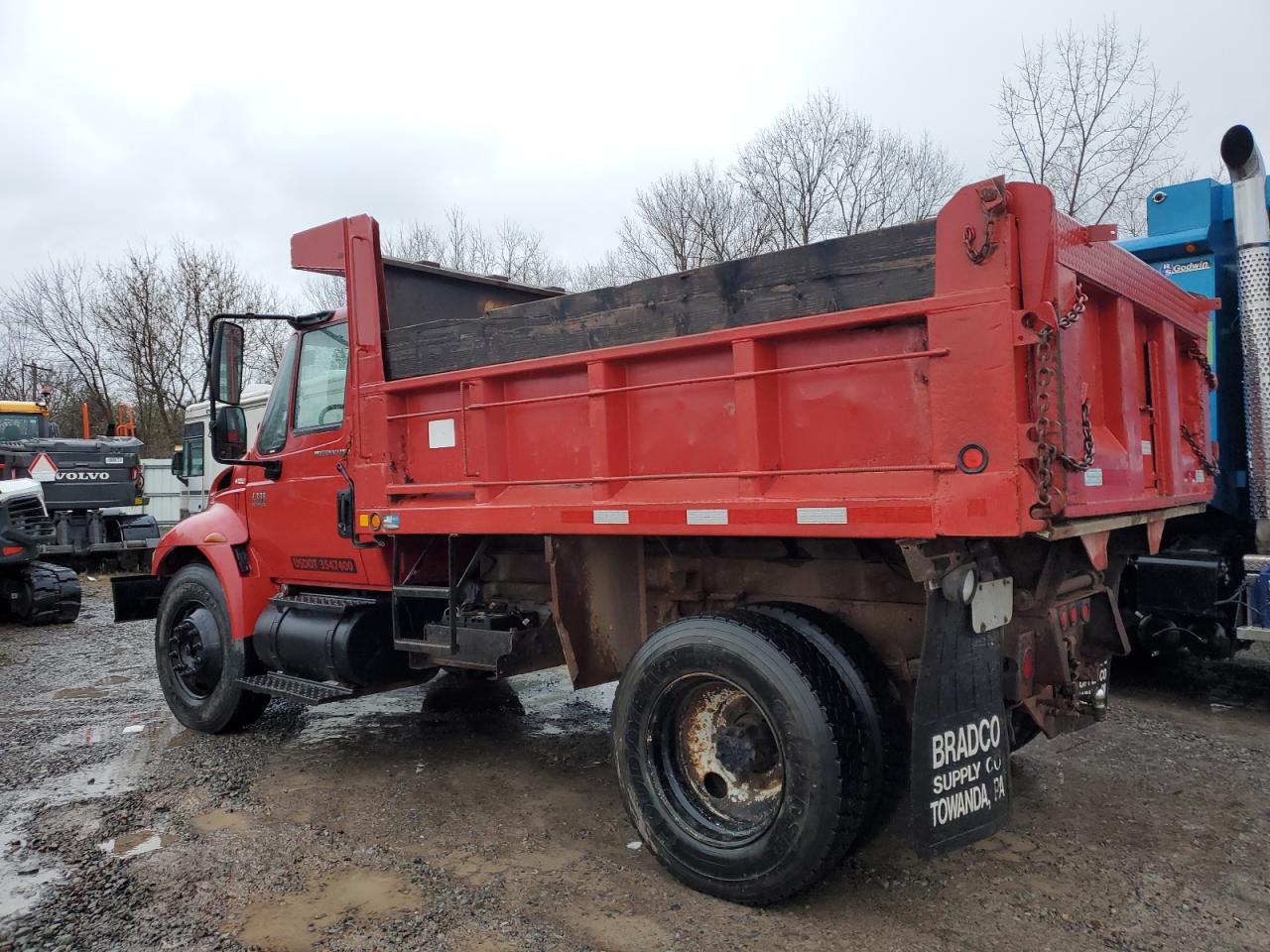 Lot #3046821656 2003 INTERNATIONAL 4000 4300