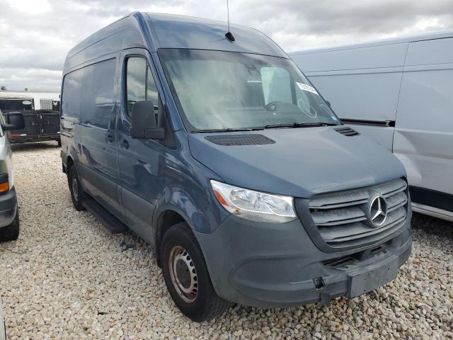 VIN WD4PF0CD8KP032951 2019 MERCEDES-BENZ SPRINTER no.4