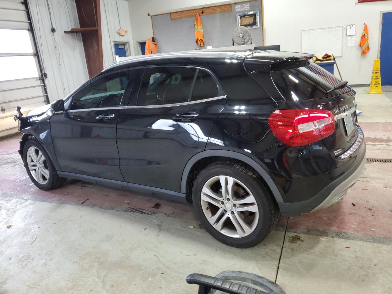 MERCEDES-BENZ GLA-CLASS 250 4MATIC