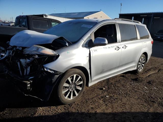 2018 TOYOTA SIENNA XLE #3033696717