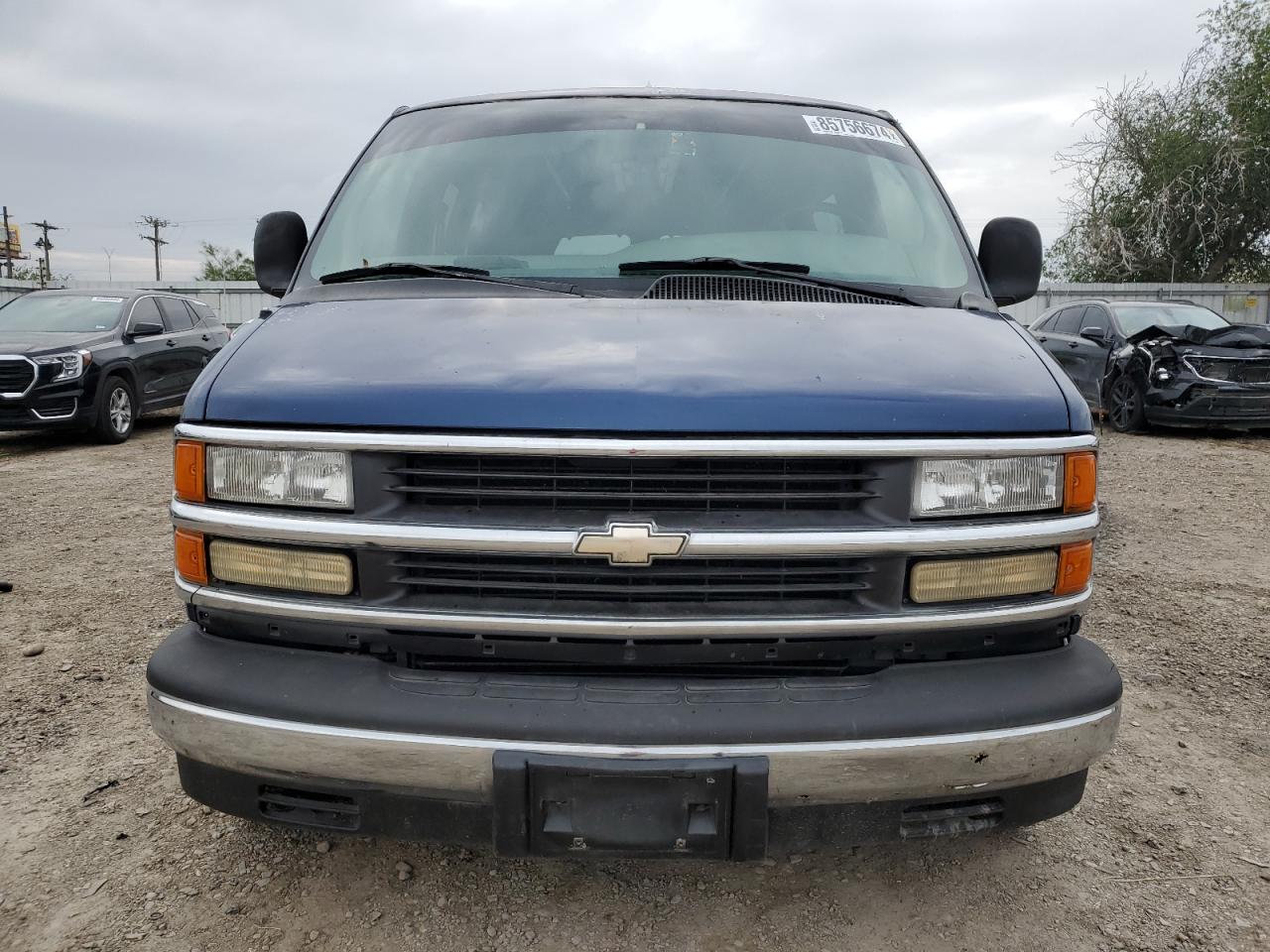 Lot #3033053018 2000 CHEVROLET EXPRESS G1