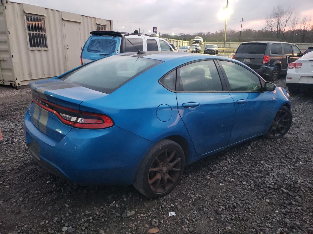 Lot #3024924387 2016 DODGE DART SE