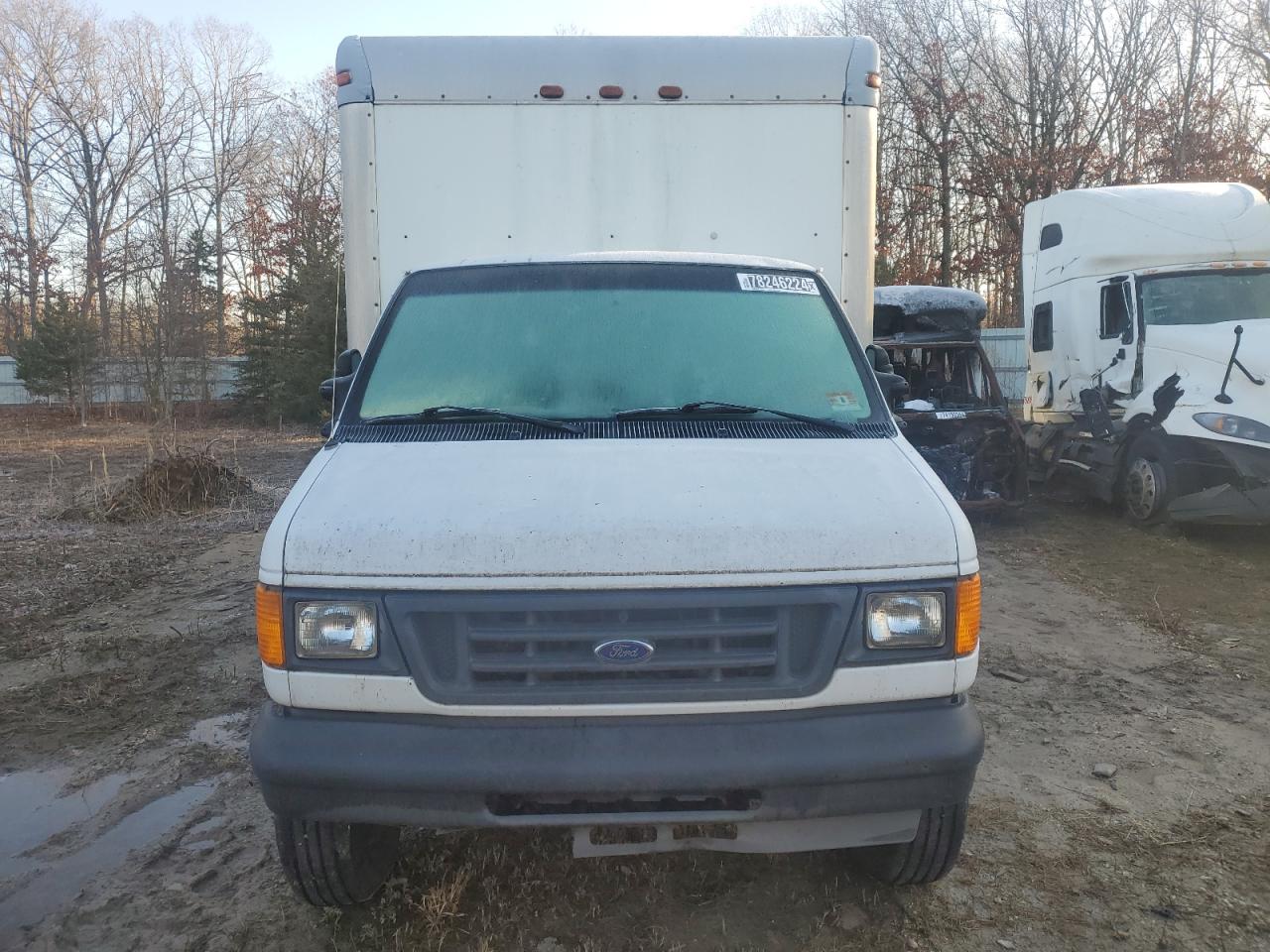 Lot #3028320795 2004 FORD ECONOLINE