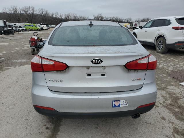 VIN KNAFX4A86F5351960 2015 KIA FORTE no.6