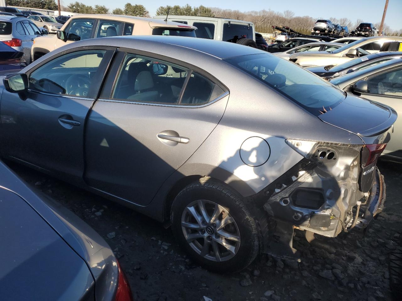 Lot #3026038981 2015 MAZDA 3 TOURING