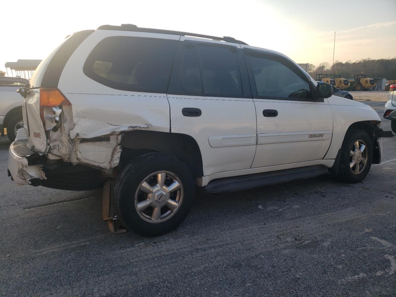 Lot #3030714110 2004 GMC ENVOY