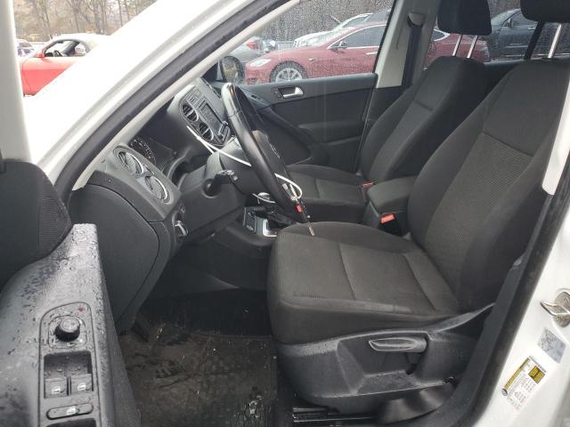 2017 VOLKSWAGEN TIGUAN S - WVGAV7AX9HK042351