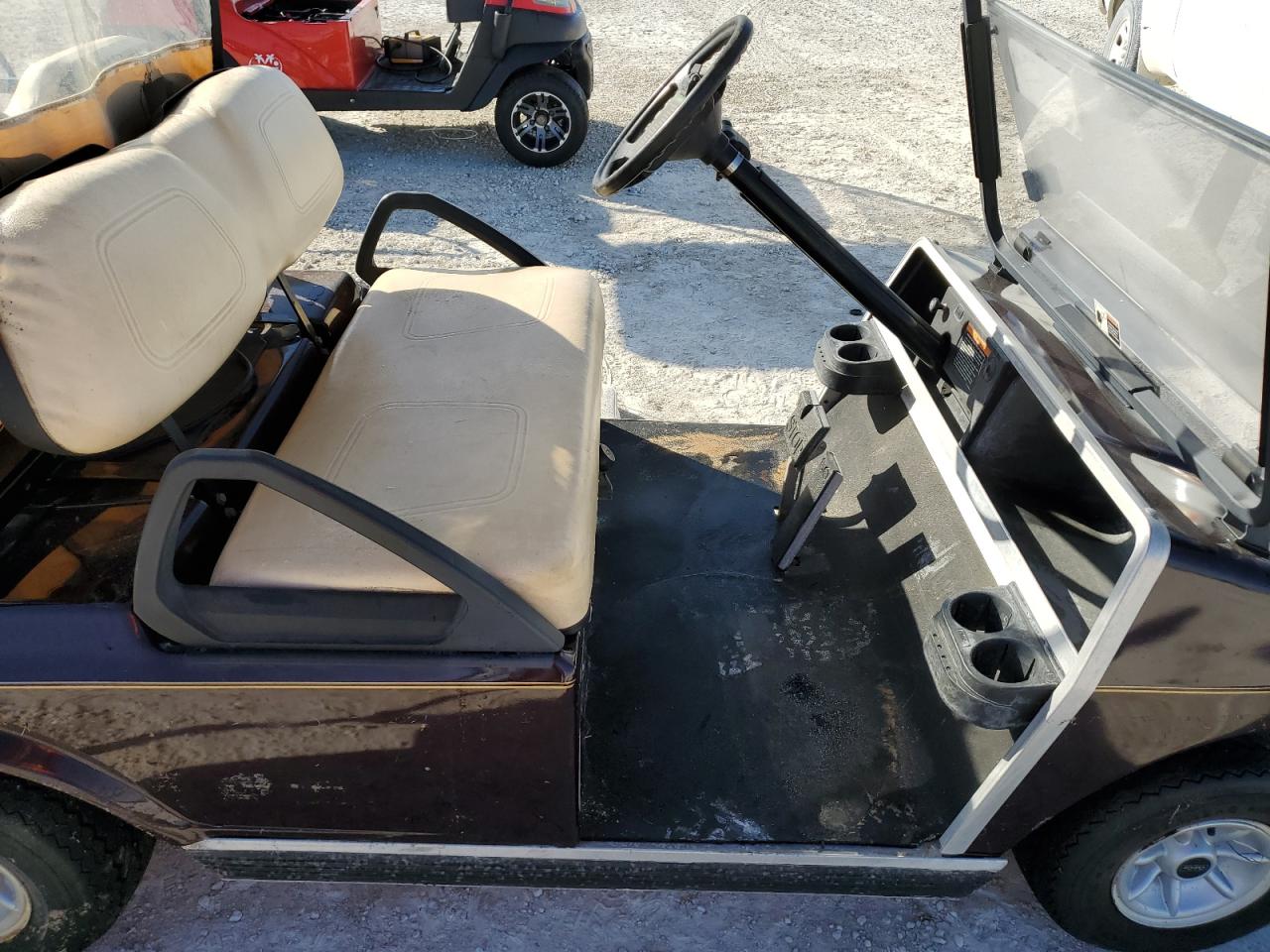 Lot #3033391923 2013 CLUB GOLF CART