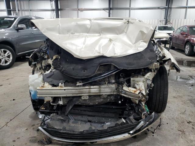 2015 LINCOLN MKZ 3LN6L2JK1FR614427