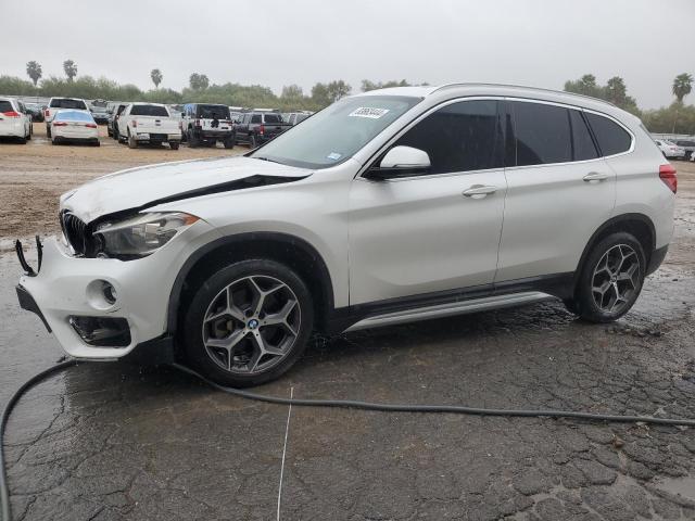 VIN WBXHU7C39J3H43672 2018 BMW X1 no.1