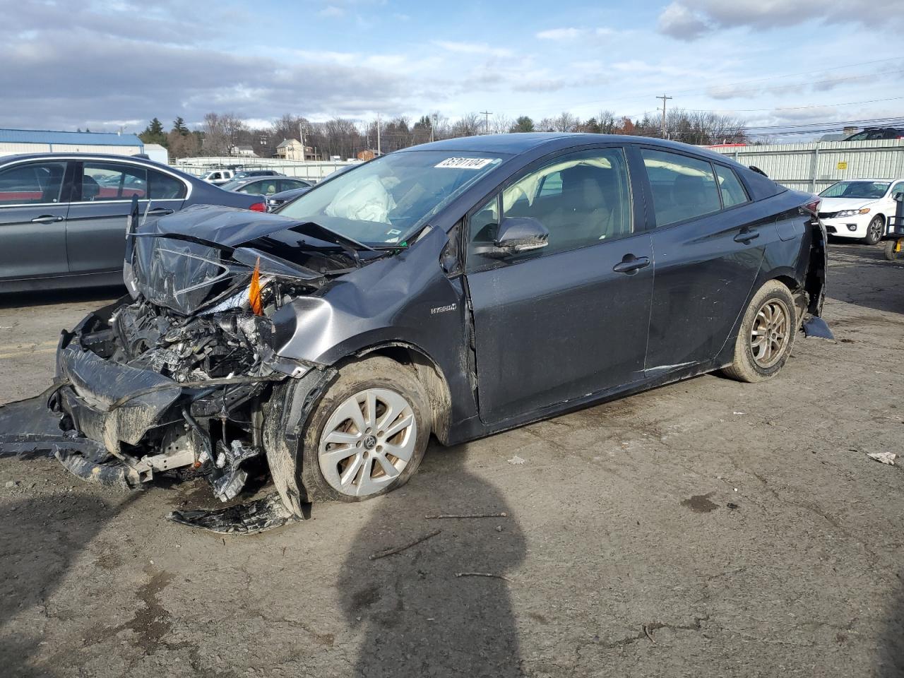  Salvage Toyota Prius