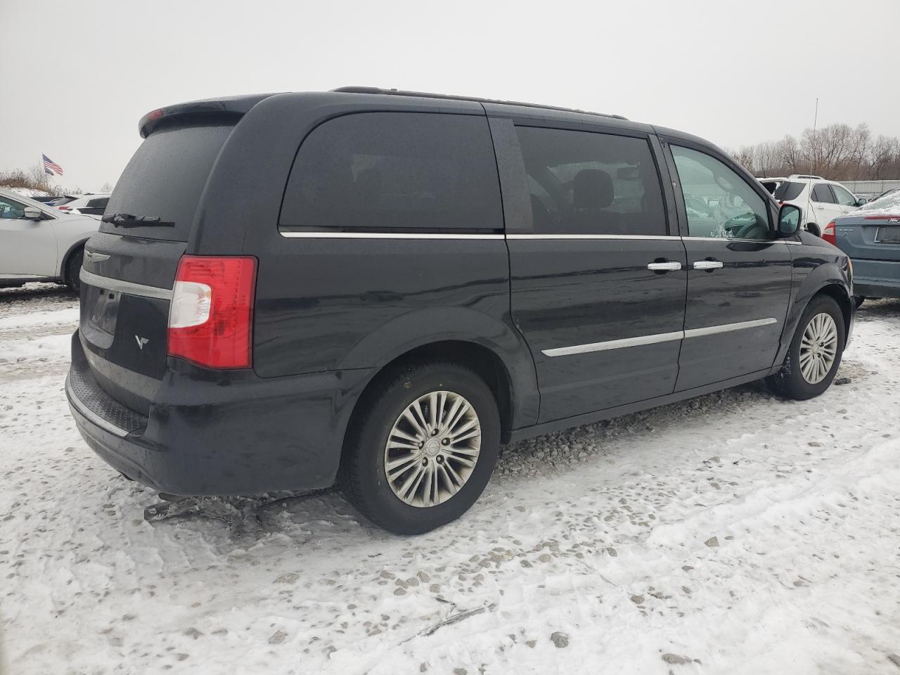 Lot #3036917634 2014 CHRYSLER TOWN & COU